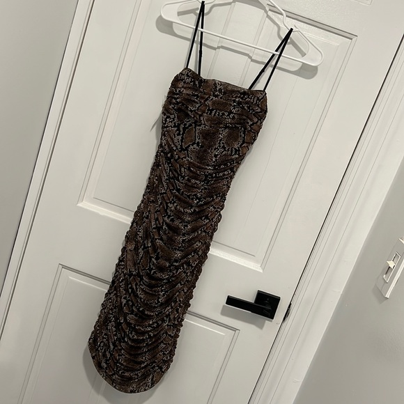 Aritzia Dresses & Skirts - ARITZIA • BABATON luxor snake skin print mesh dress 2 NWT